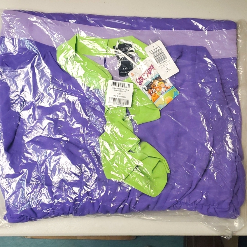 ❤️NWT VINTAGE TORRID SCOOBY DOO DAPHNE HALLOWEEN COSTUME COSPLAY DRESS SIZE 1X - Picture 5 of 8
